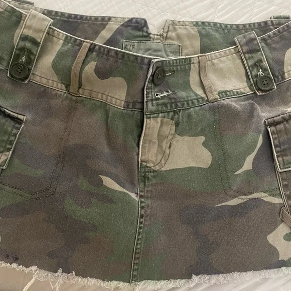 Abercrombie Fitch Skirts Y2k Abercrombie Fitch Camo Mini